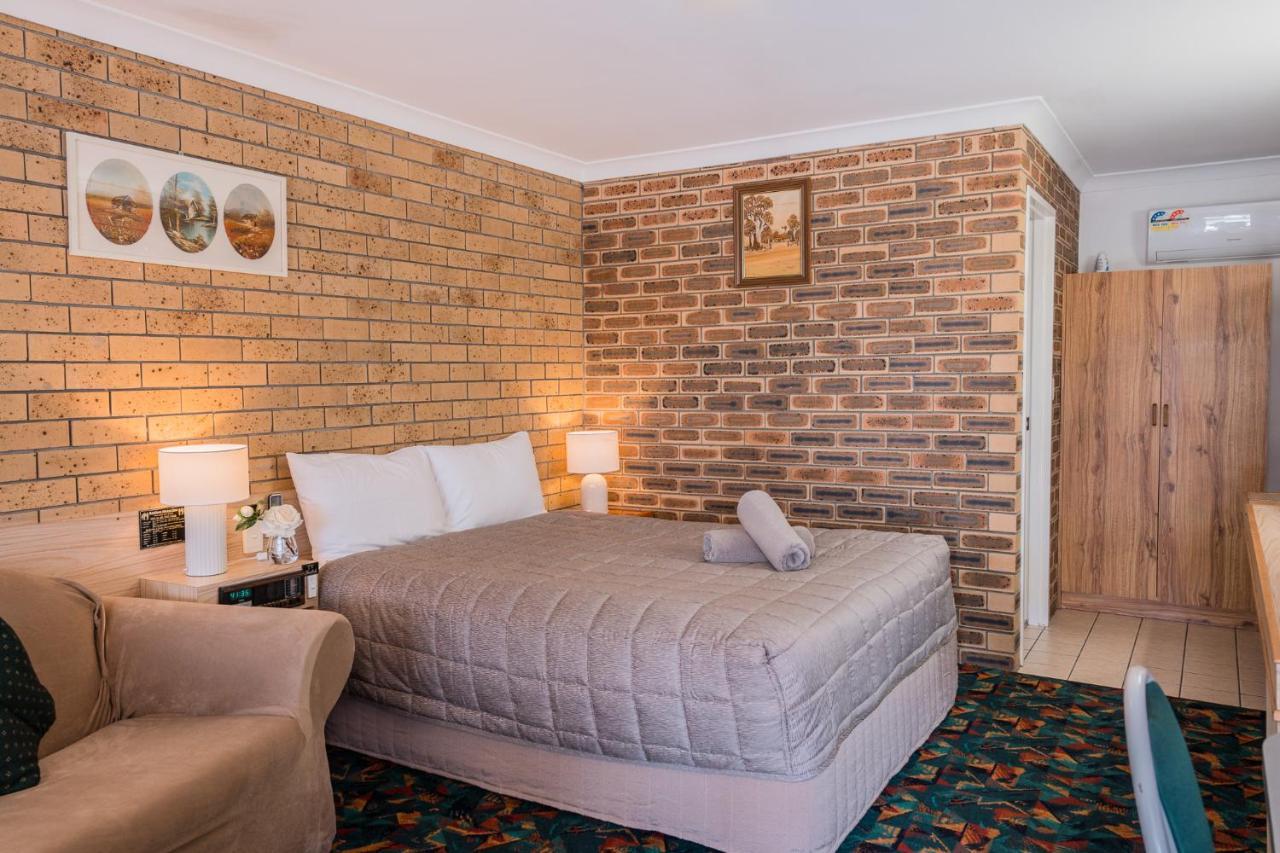Settlers Motor Inn Tenterfield Exteriör bild