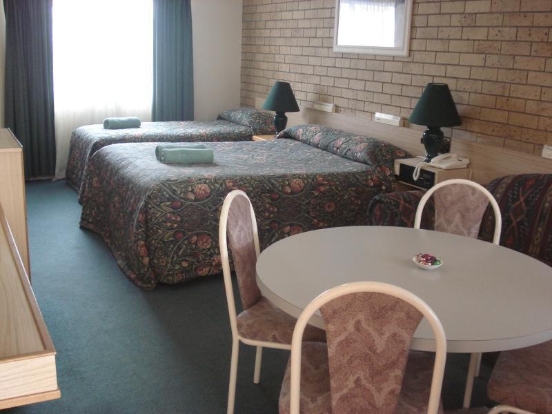 Settlers Motor Inn Tenterfield Exteriör bild